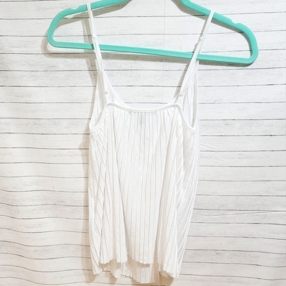 BANANA REPUBLIC WHITE TANK TOP, BRAND NEW W TAGS, SZ XS, SUPER CUTE! - Picture 5 of 6